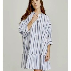 Elizabeth & James NWT women’s button front tunic dress.